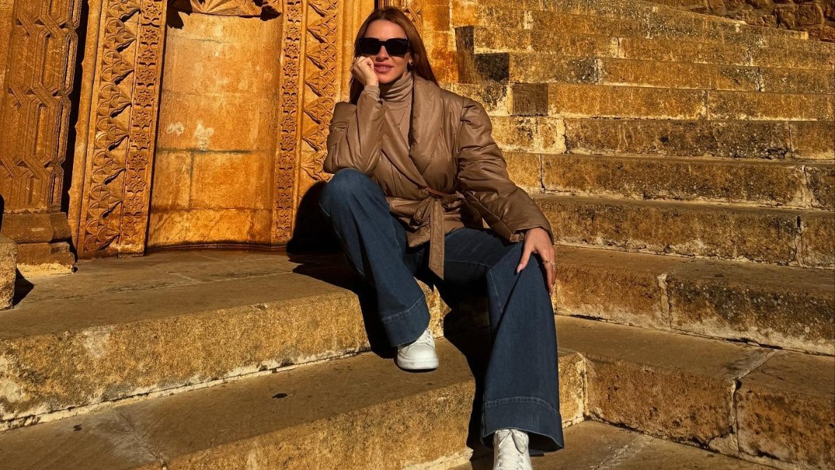 Hadise Mardin’e gitti! Pozları sosyal medyada büyük ilgi gördü