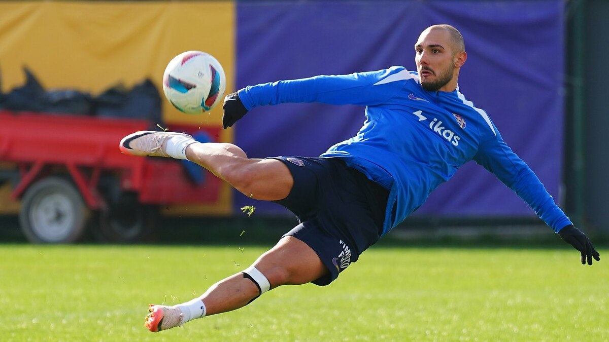 Beşiktaş, gündemine Ahmed Kutucu’yu aldı