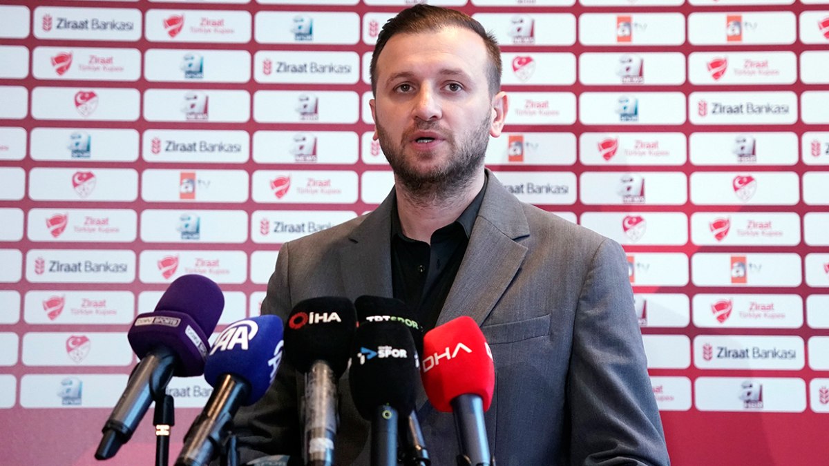 Eyüpspor Asbaşkanı Fatih Kulaksız: Kendi hakemlerimizle oynamak bizim tercihimiz olur