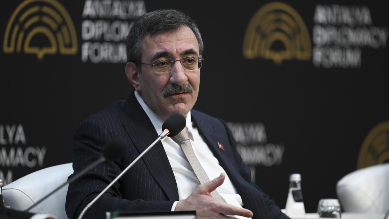 Cevdet Yılmaz: Türkiye ve Avrupa sorunları beraber çözebilir